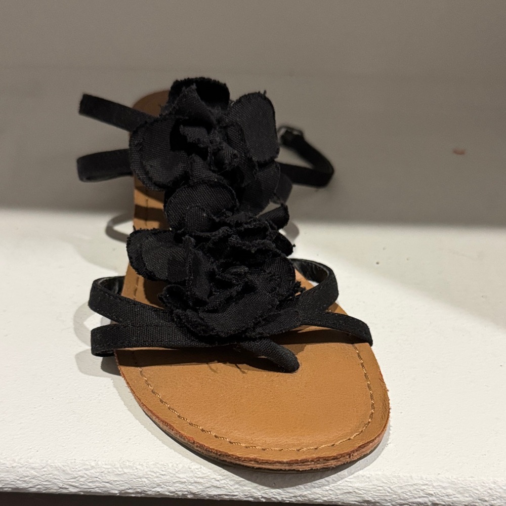 Nine West Black Floral Sandals